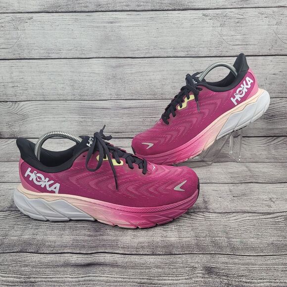 Hoka One One Shoes - Hoka One One Women's Arahi 6 Festival Fuchsia Size 9 D Wide